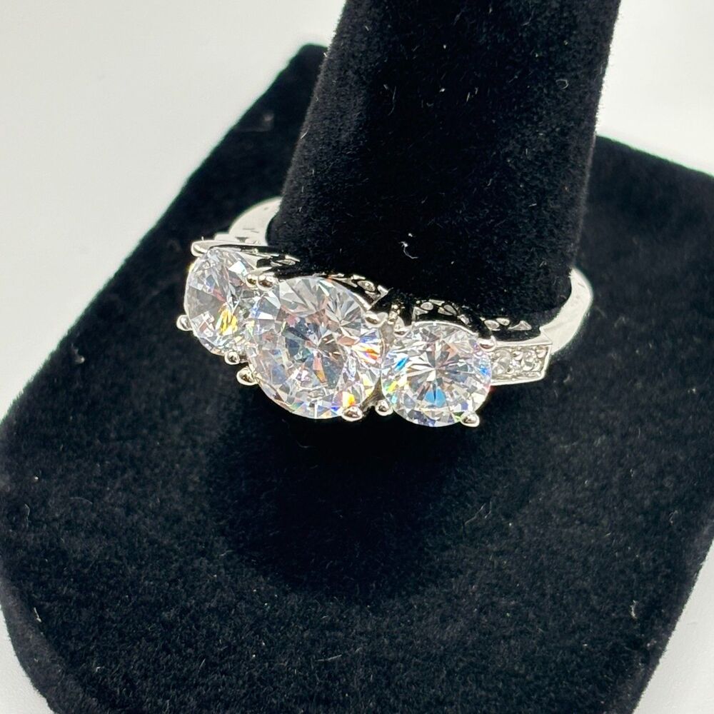 Gorgeous Three Stone CZ Sterling Silver Marked Engagement Ring | Size 8